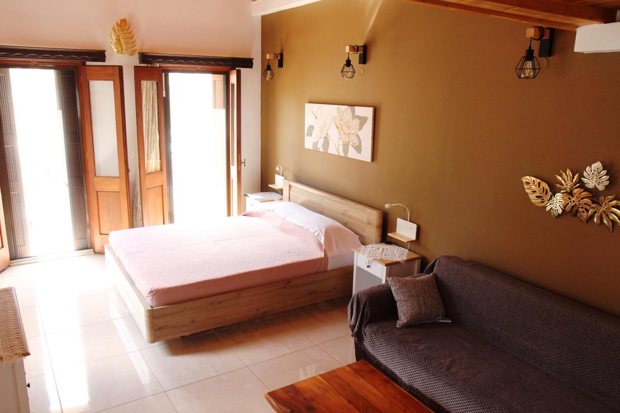 Main Square Apartment ซีมี ภายนอก รูปภาพ