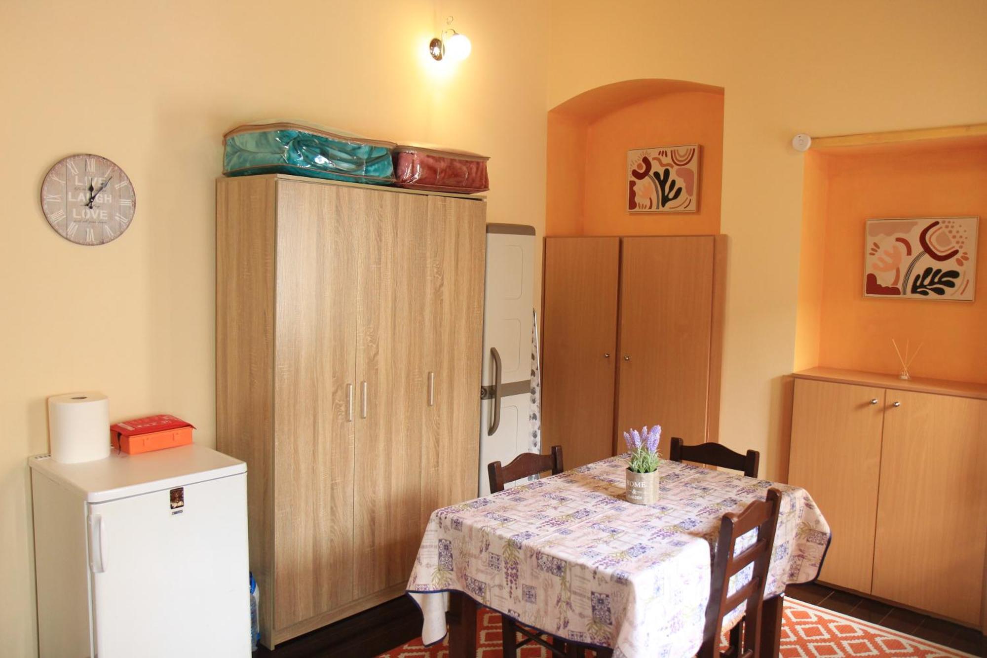 Main Square Apartment ซีมี ภายนอก รูปภาพ